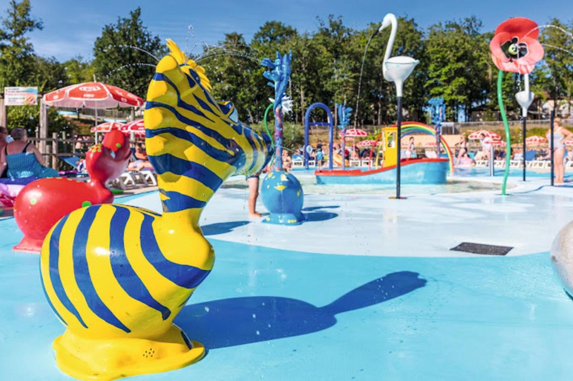 Camping Saint Avit Loisirs Journiac Bagian luar foto